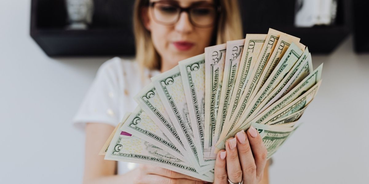 درآمد برنامه نویس در خارج چقدر است؟